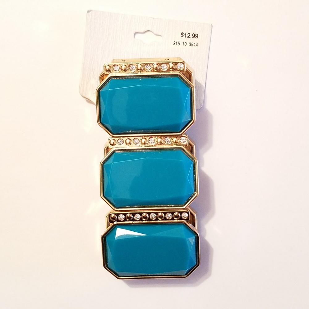 Turquoise and gold bracelet NWT
